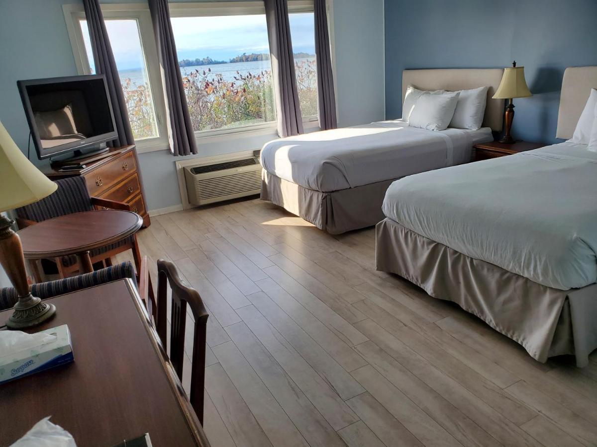 Carolyn Beach Inn Thessalon Zewnętrze zdjęcie